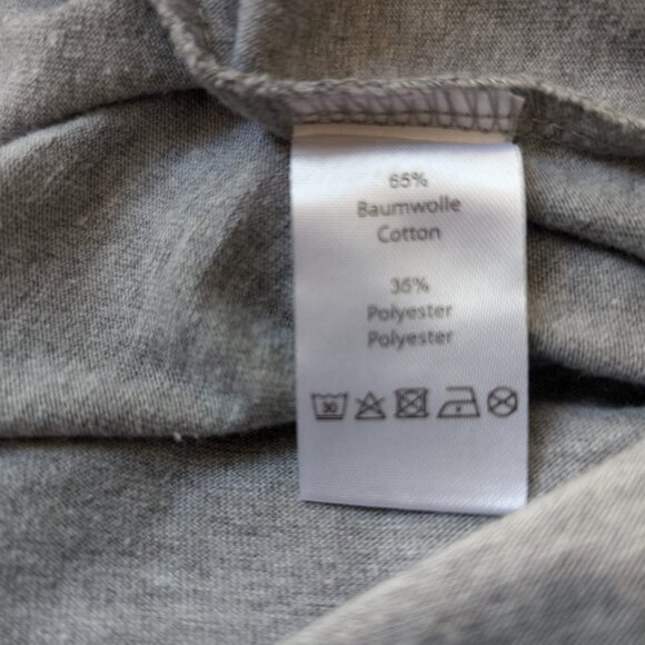 Pilatus Luzern Youth's Gray Graphic T-Shirt Size M Swiss Flag Dragon Print - Picture 6 of 8